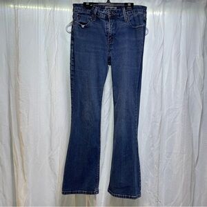 Levi’s Strauss & Co. Mid rise boot cut woman’s jeans